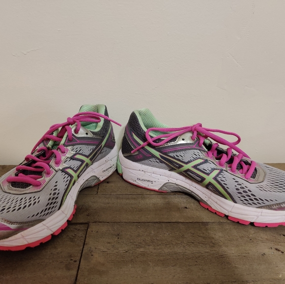 Gray and Pink ASIC size 10 - Picture 4 of 7